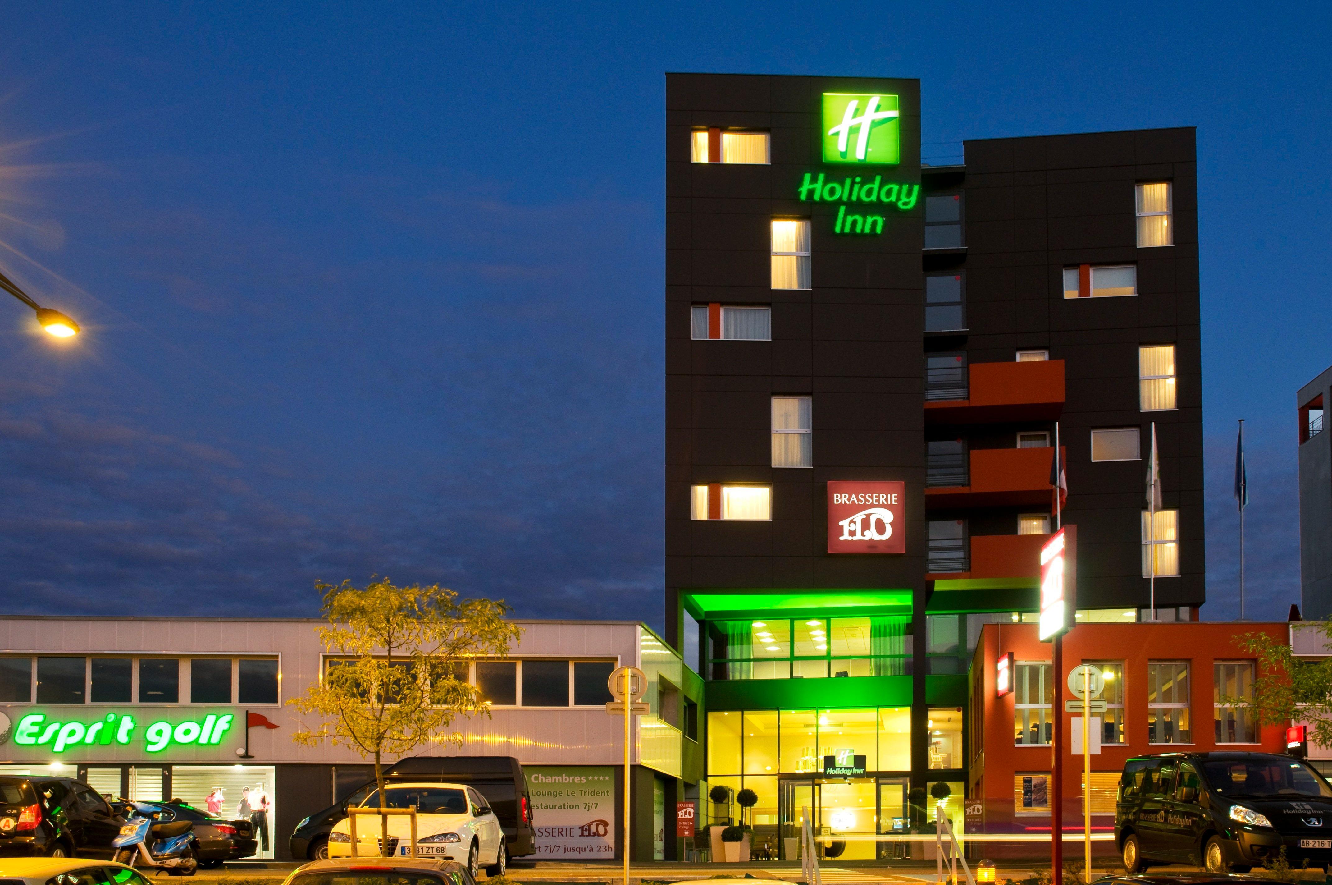 Holiday Inn Mulhouse By Ihg Bagian luar foto