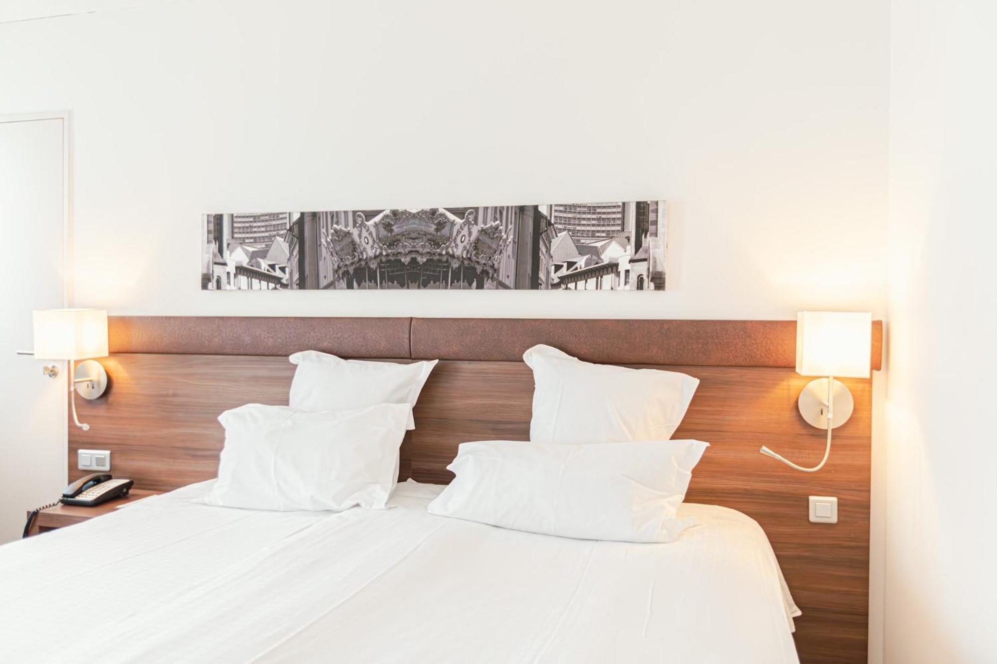Holiday Inn Mulhouse By Ihg Bagian luar foto